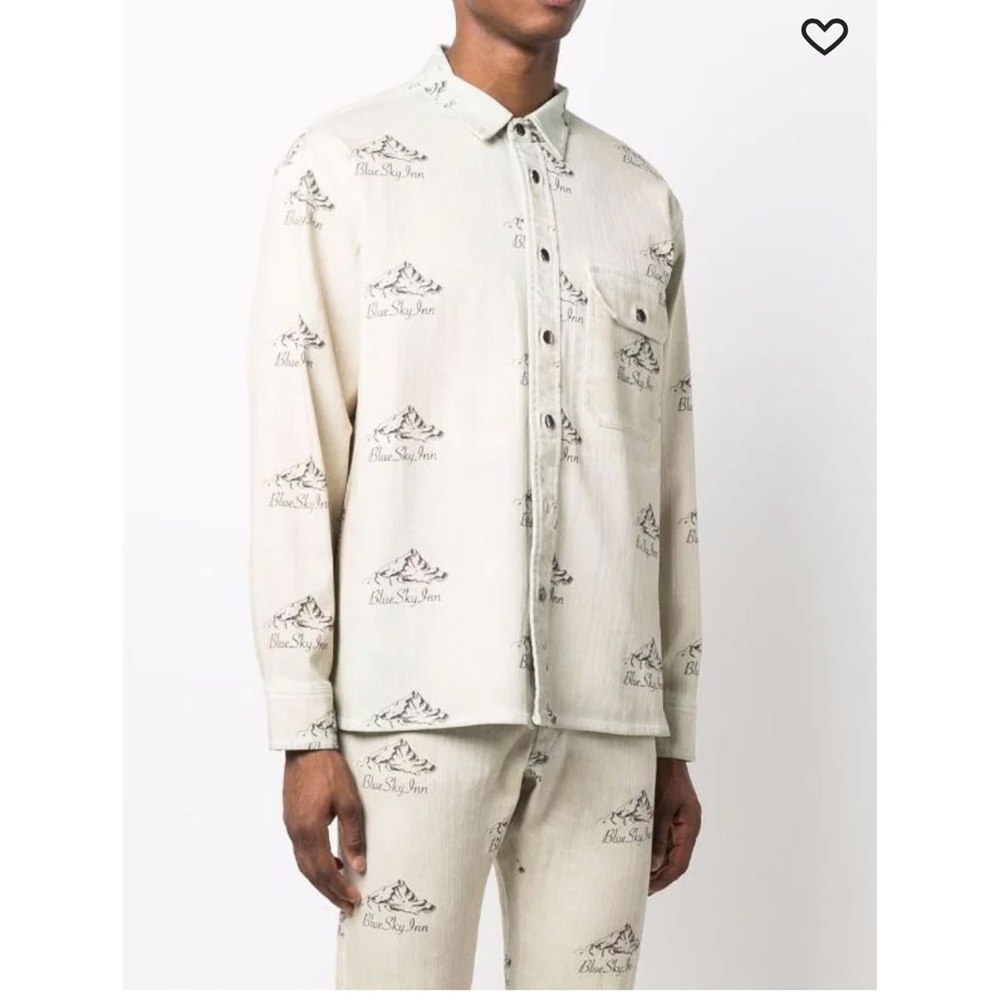 BLUE SKY INN
logo mountain-print jacket